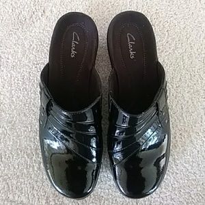 Clarks clogs